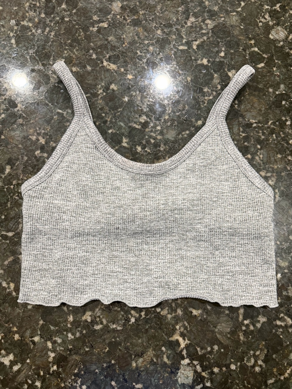 Forever 21 Light Gray Ribbed Cropped Cami 🩶 Size Large 🩶